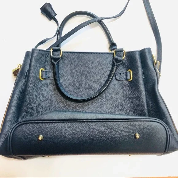 Sophisticated Navy Leather Tote Bag - Picture 7 of 15